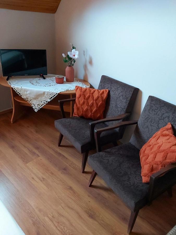 Luna Apartman Gyula Εξωτερικό φωτογραφία